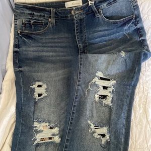 Kancan XL jeans with leopard print cutouts